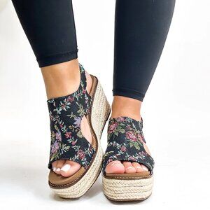 New In Box Corkys Floral Braided Platform Wedge Sandals – Black (Sizes 7–11)